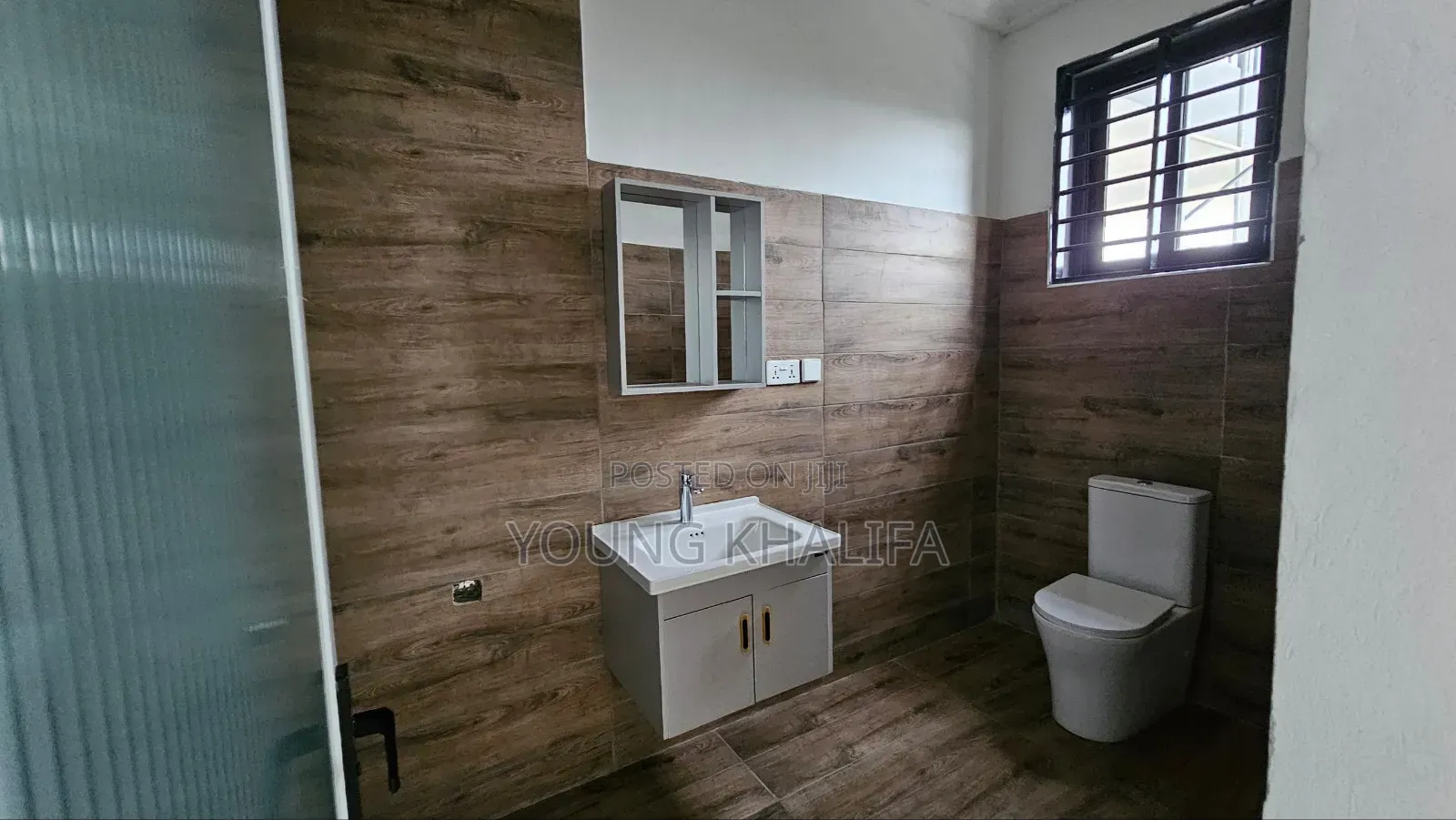 3bdrm Apartment in Palm Ridge Estate,, East Legon for rent