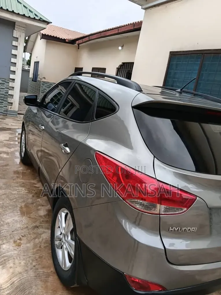 Hyundai Tucson GLS FWD 2014 Silver
