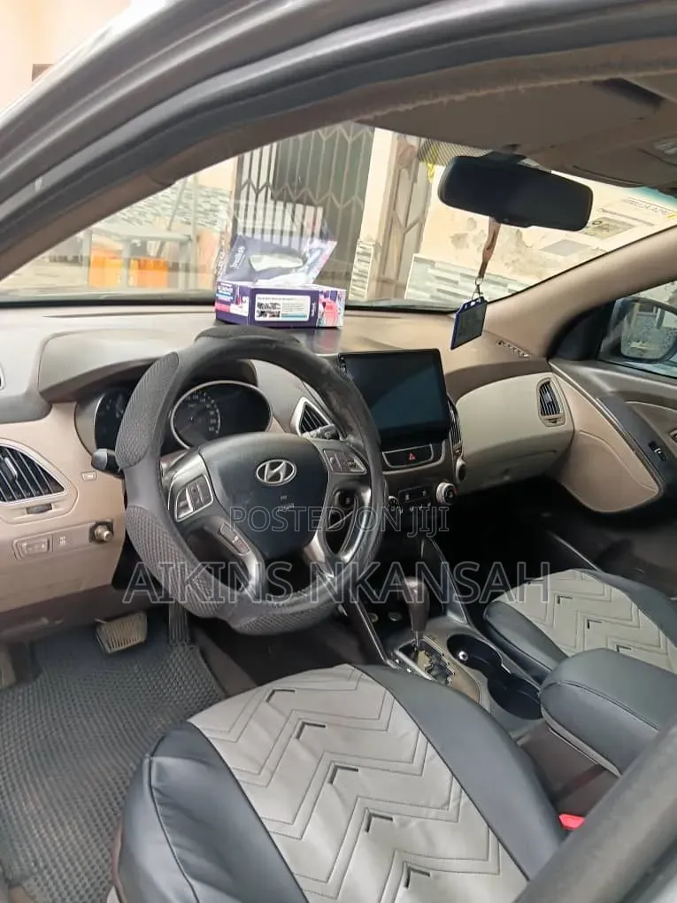 Hyundai Tucson GLS FWD 2014 Silver