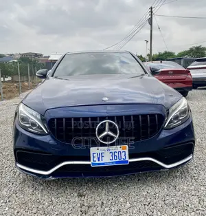 Mercedes-Benz C400 2016 Blue