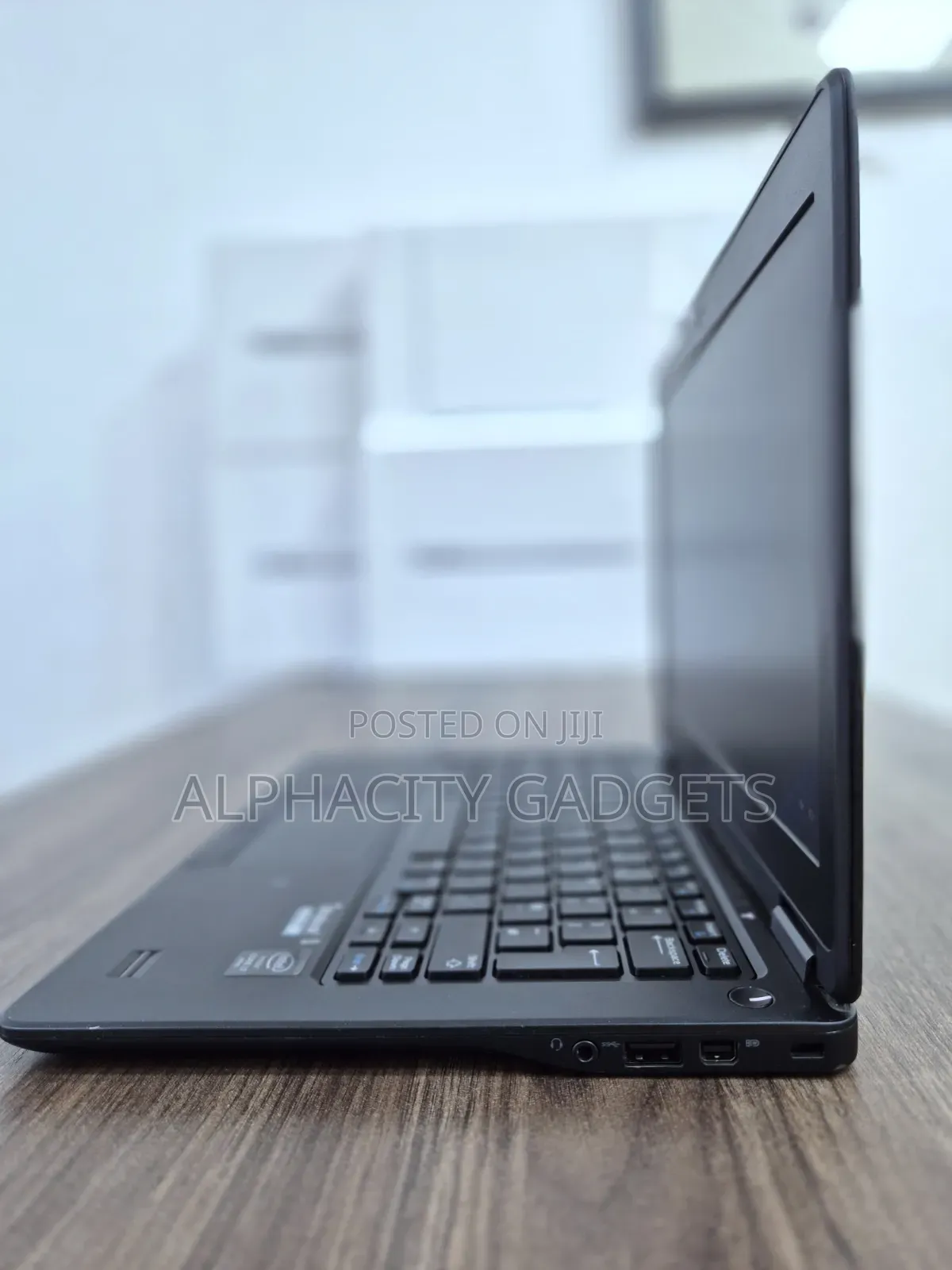 Laptop Dell Latitude 12 E7250 8GB Intel Core i7 SSD 256GB