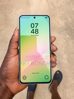 New Samsung Galaxy A56 256 GB Silver