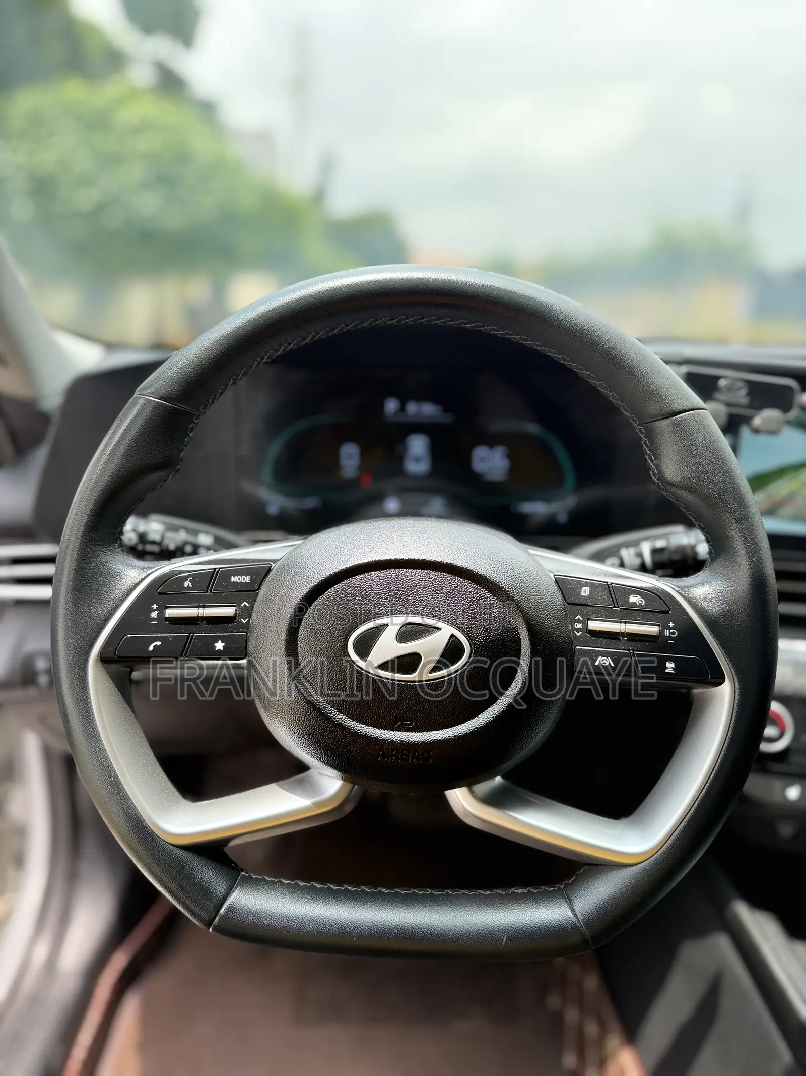 Hyundai Elantra 2025 White