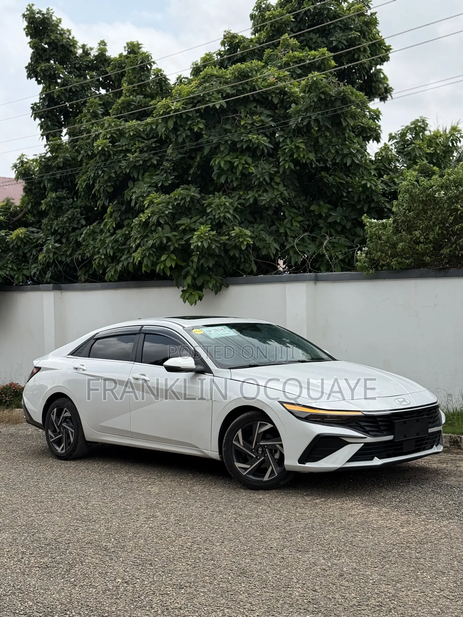 Hyundai Elantra 2025 White