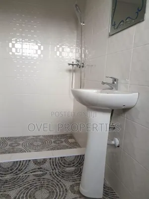 2bdrm Apartment in Ov, East Legon for rent