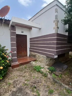 3bdrm House in Oyarifa for sale