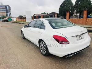 Mercedes-Benz C300 2016 White
