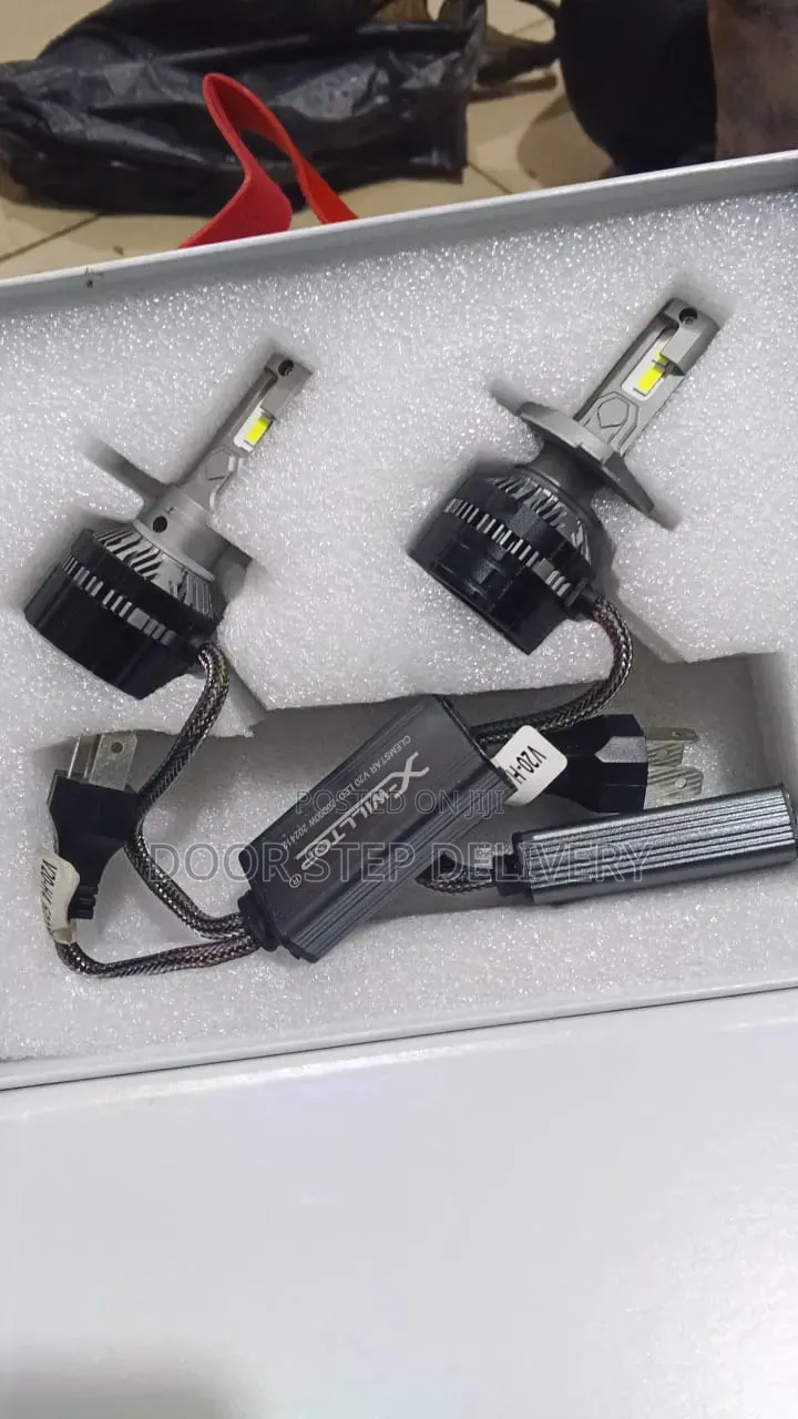 V20 Headlight Bulbs H4 Sockets