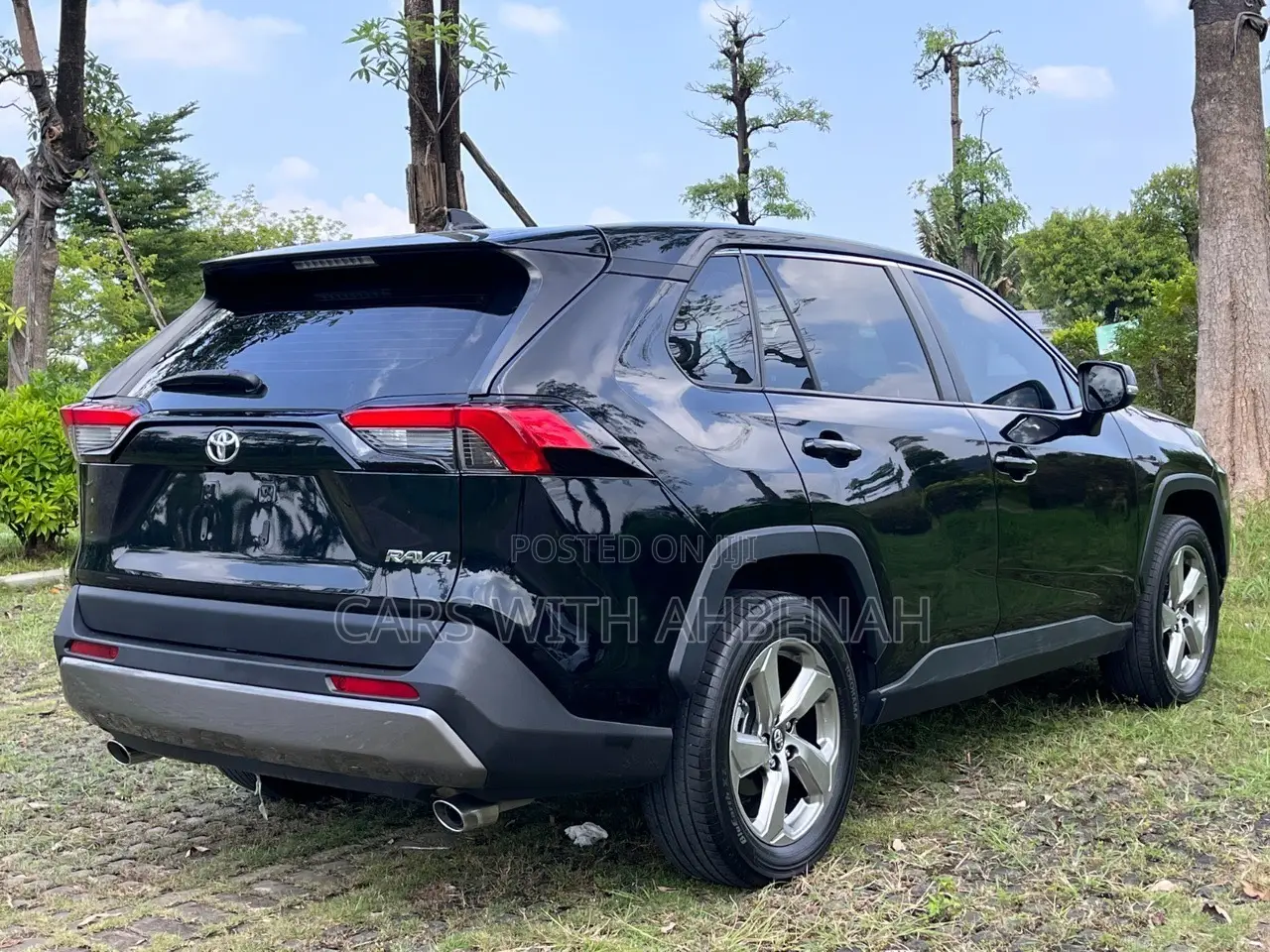 Toyota RAV4 2022 Black