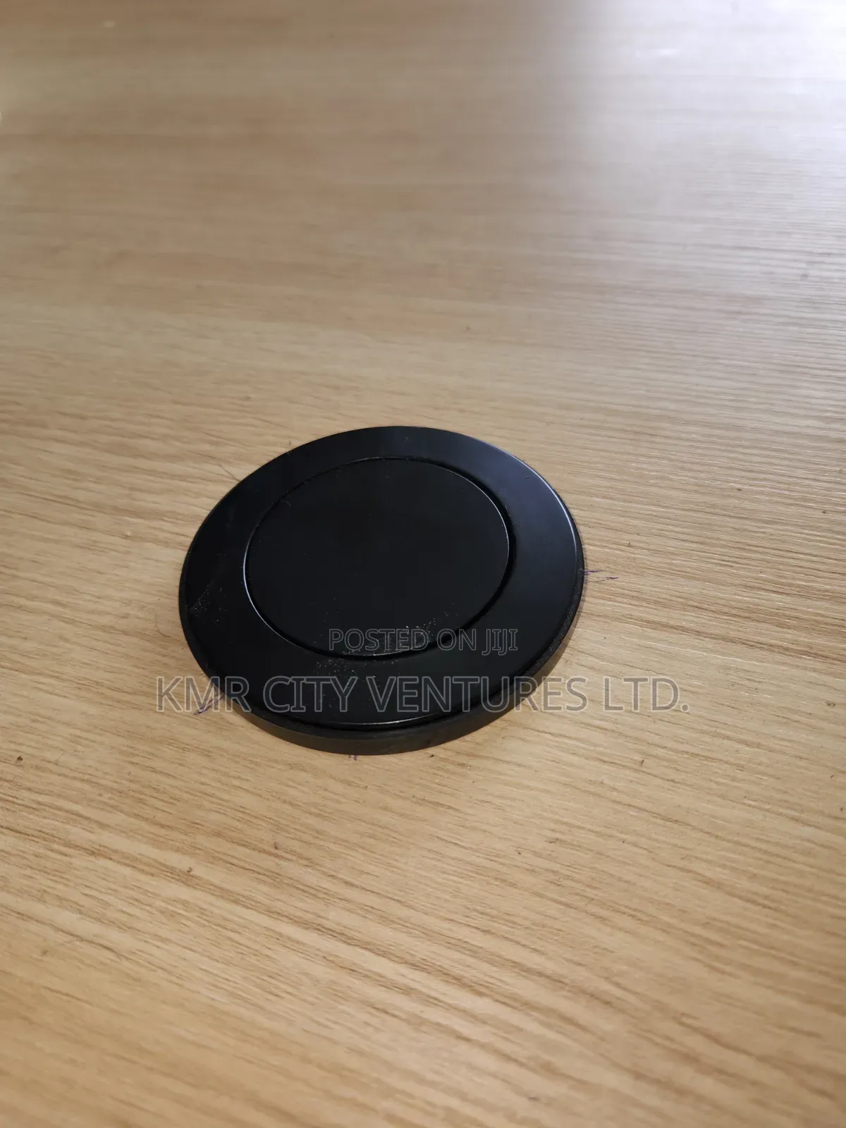 Pop-Out Socket Tower