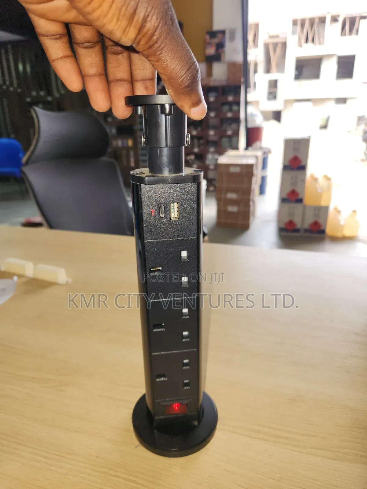 Pop-Out Socket Tower