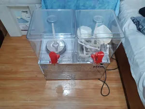 Very Strong Juice Dispenser With Big Containers and Chills Very Fast