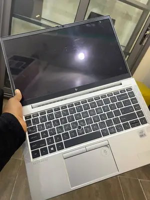 Laptop HP EliteBook 840 G7 8GB Intel Core i5 SSD 256GB