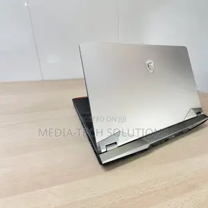Laptop MSI Raider GE76 12UGS 32GB Intel Core i7 SSD 1T