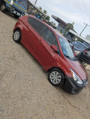 Hyundai Accent SE Hatchback 2017 Red