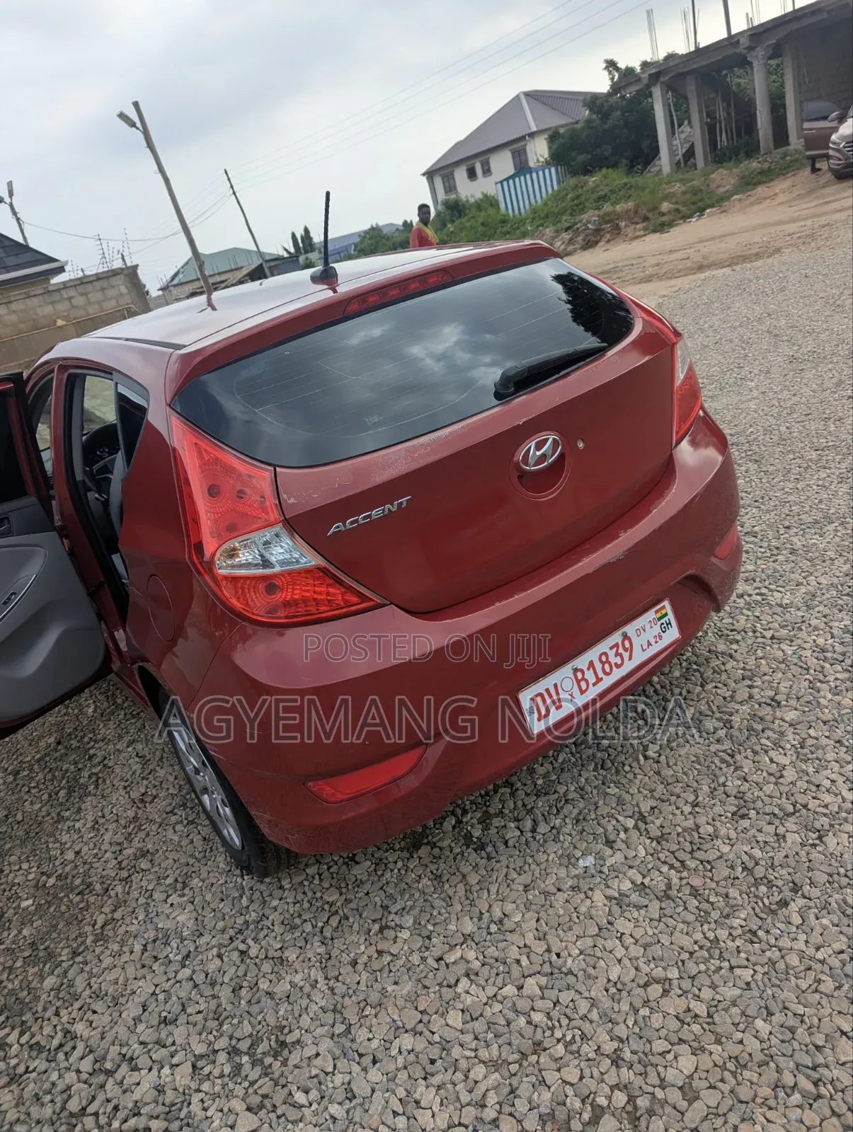 Hyundai Accent SE Hatchback 2017 Red