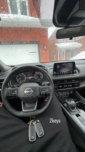 Nissan Rogue 2025 White