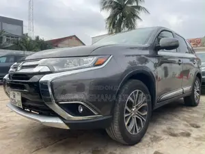 Mitsubishi Outlander SE AWC 2016 Gray