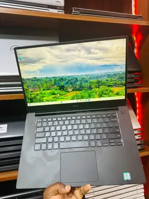 Laptop Dell Precision 5540 32GB Intel Core i9 SSD 1T