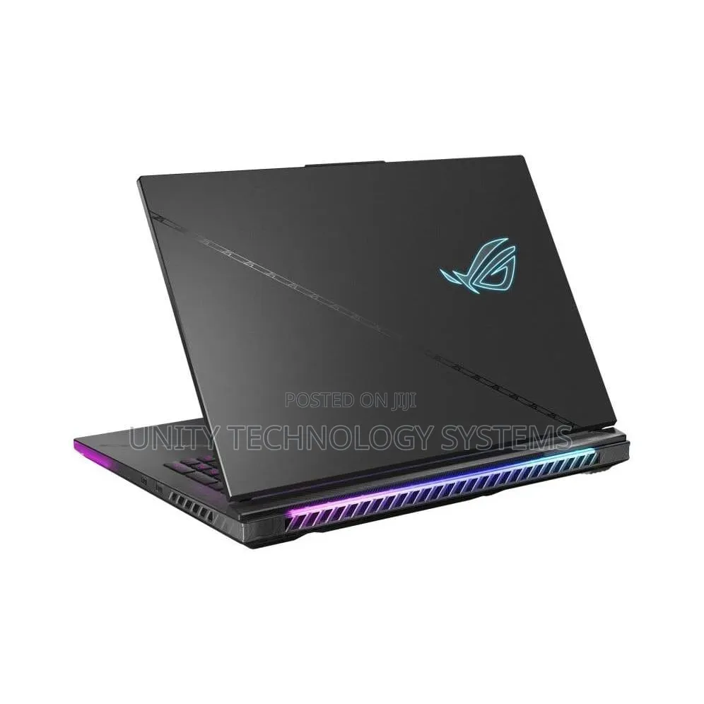 New Laptop Asus ROG Strix G18 32GB AMD Ryzen 9 SSD 1T