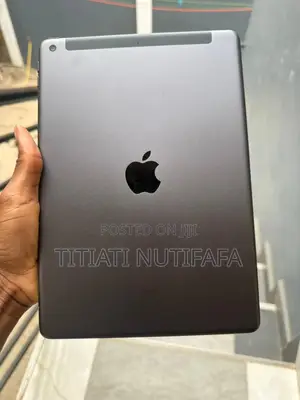Apple iPad 10.2 (2021) 64 GB Silver