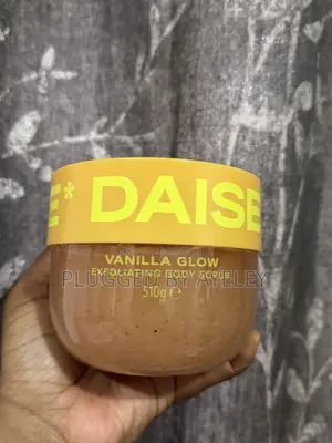 Daise Dody Scrub