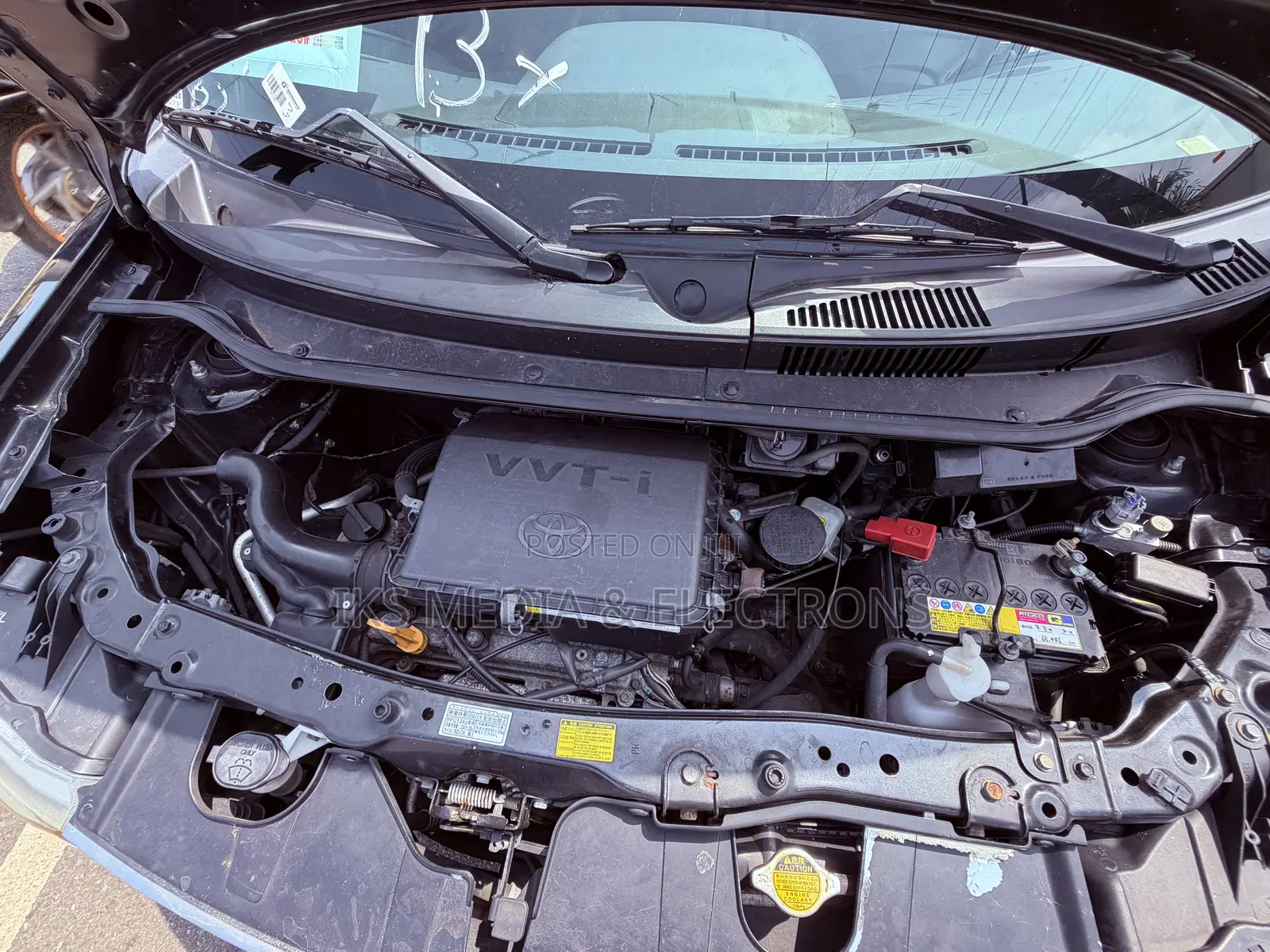 Toyota bB 2015 Black