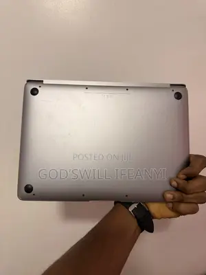 Laptop Apple MacBook 2017 8GB Intel Core i5 SSD 256GB