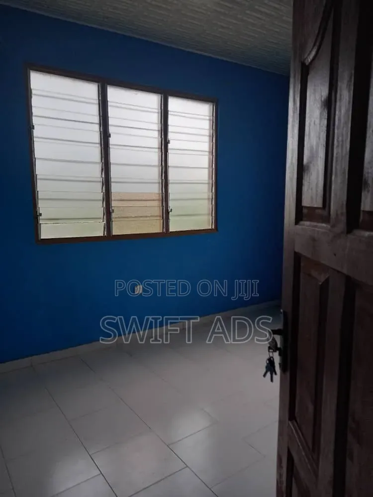 3bdrm Apartment in Obohene Residence, New-Juaben Municipal for rent