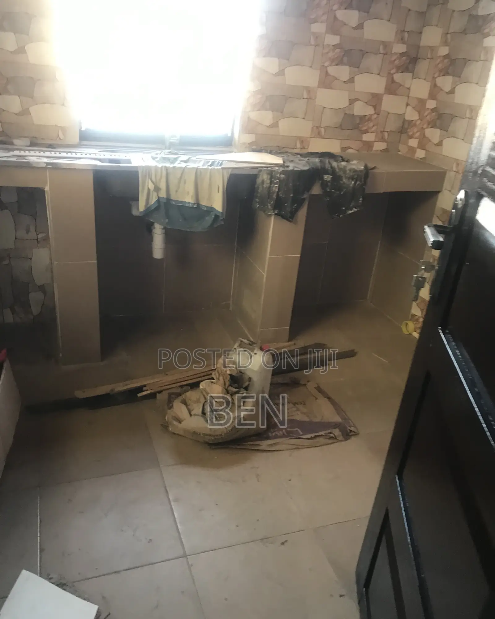 2bdrm Apartment in Abelenkpe, Mosque Area for rent