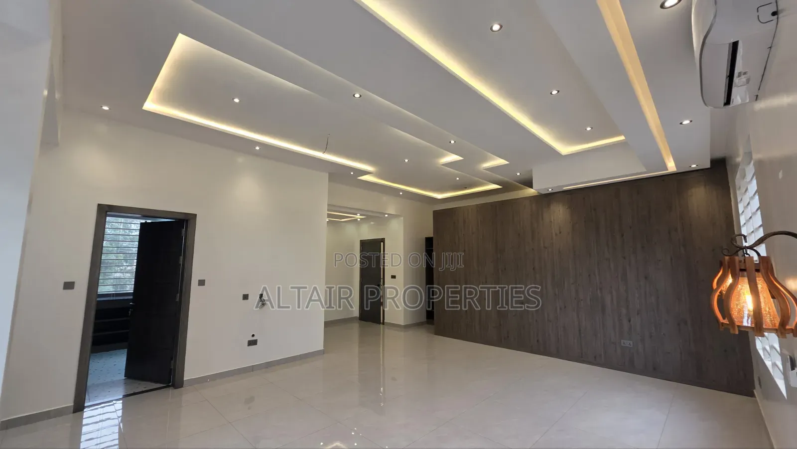 5bdrm House in East Legon, Accra Metropolitan for sale
