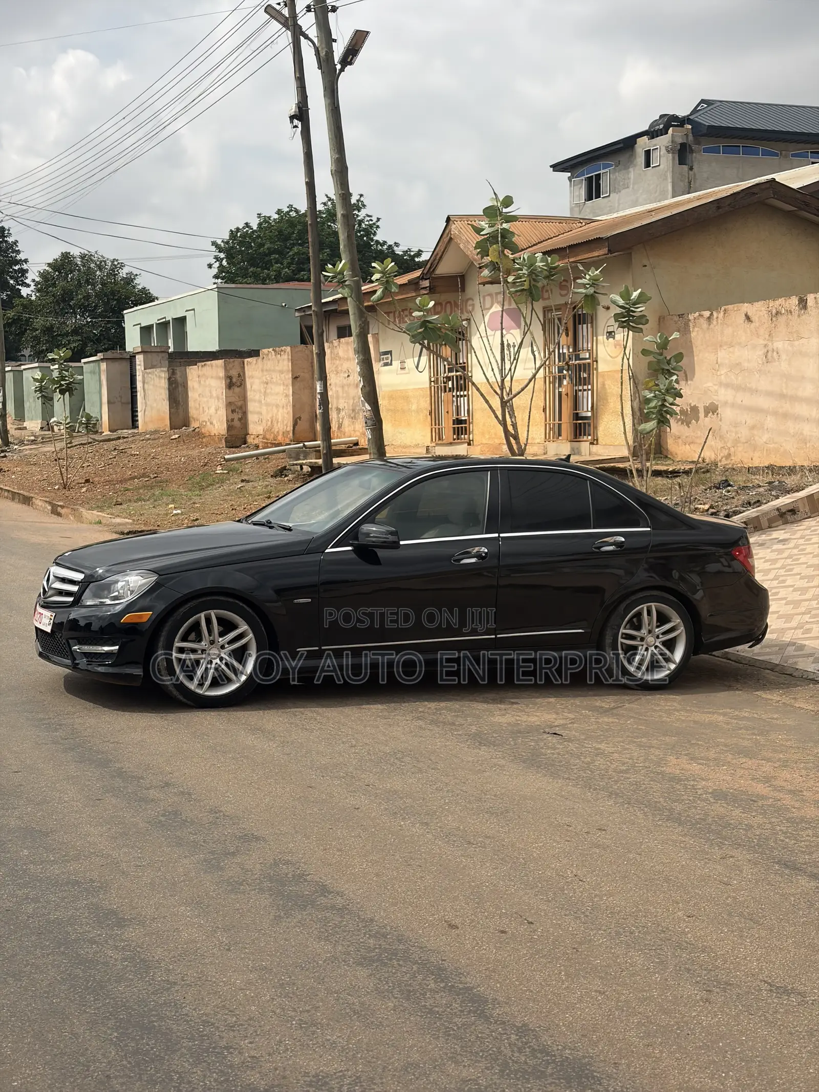 Mercedes-Benz C250 2012 Black