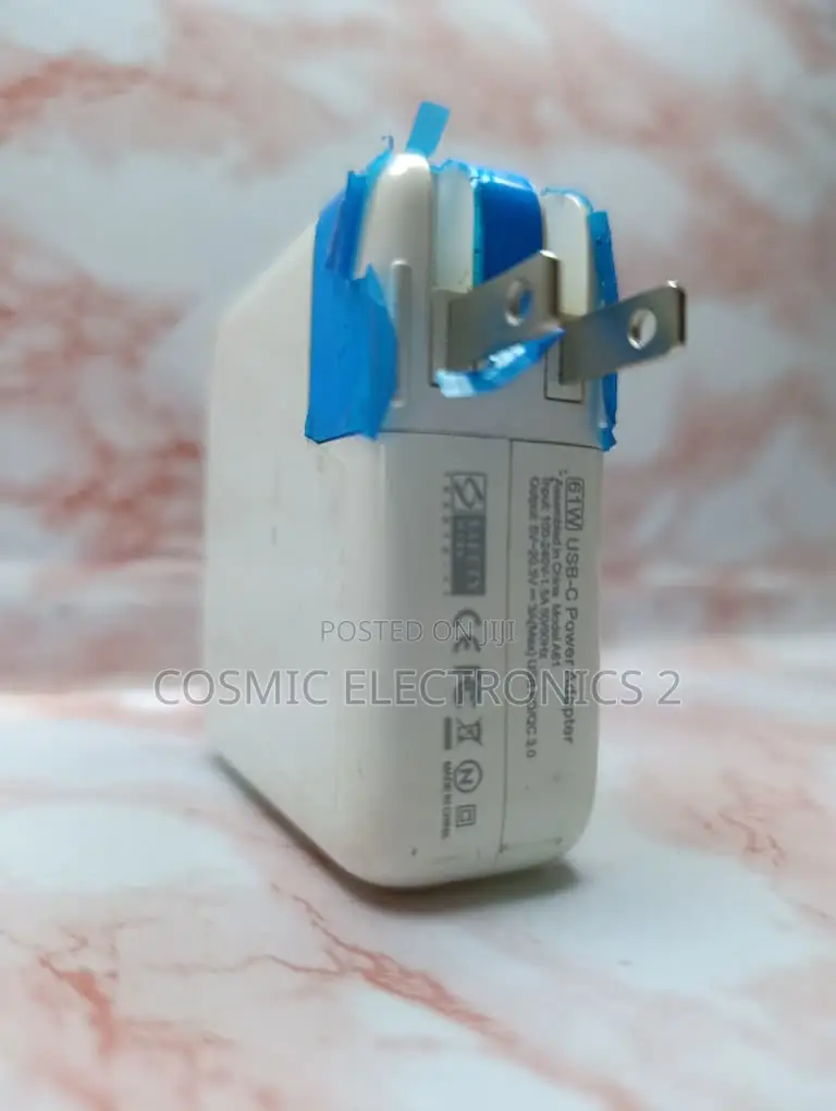 61W USB-C Power Adapter With Power Delivery Fast Charging for Laptops