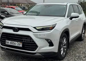 Toyota Highlander Limited AWD 2023 White