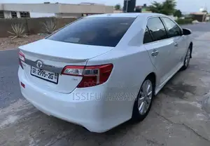 Toyota Corolla XLE 4dr Sedan (1.8L 4cyl 4A) 2010 White