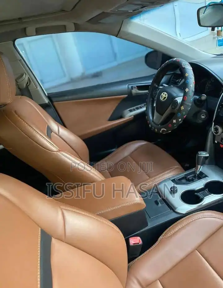 Toyota Corolla XLE 4dr Sedan (1.8L 4cyl 4A) 2010 White