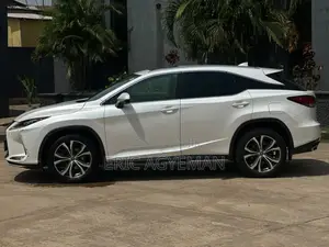 Lexus RX 2022 White