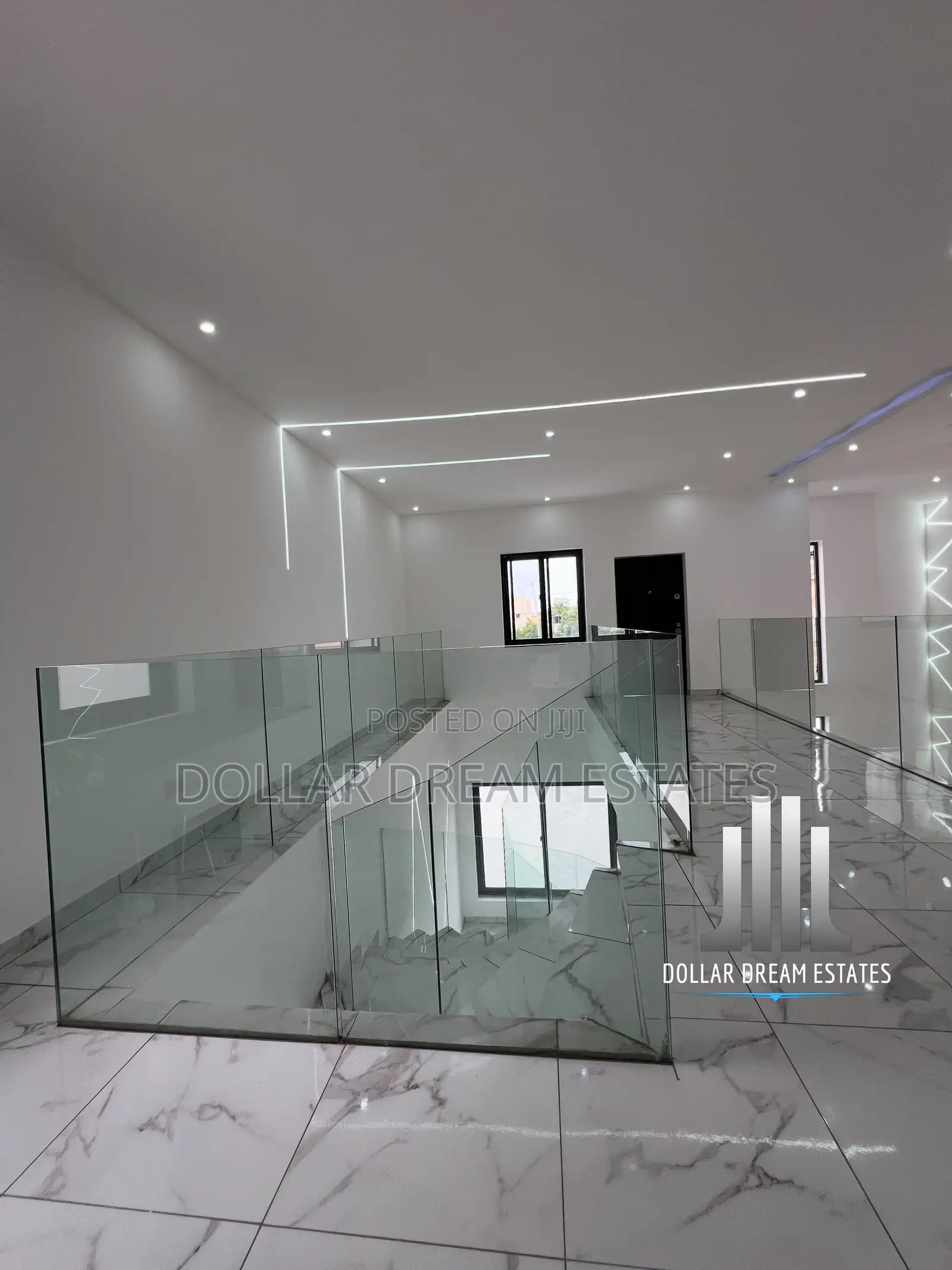 5bdrm House in Ashaley Botwe for sale
