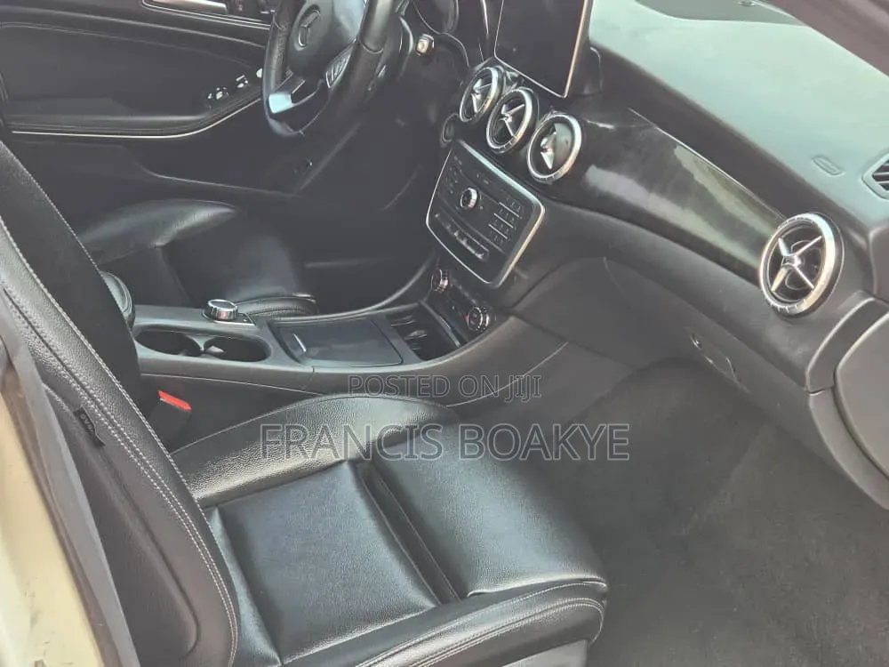 Mercedes-Benz C-Class C 250 BlueTEC 4MATIC (C205) 2016 White