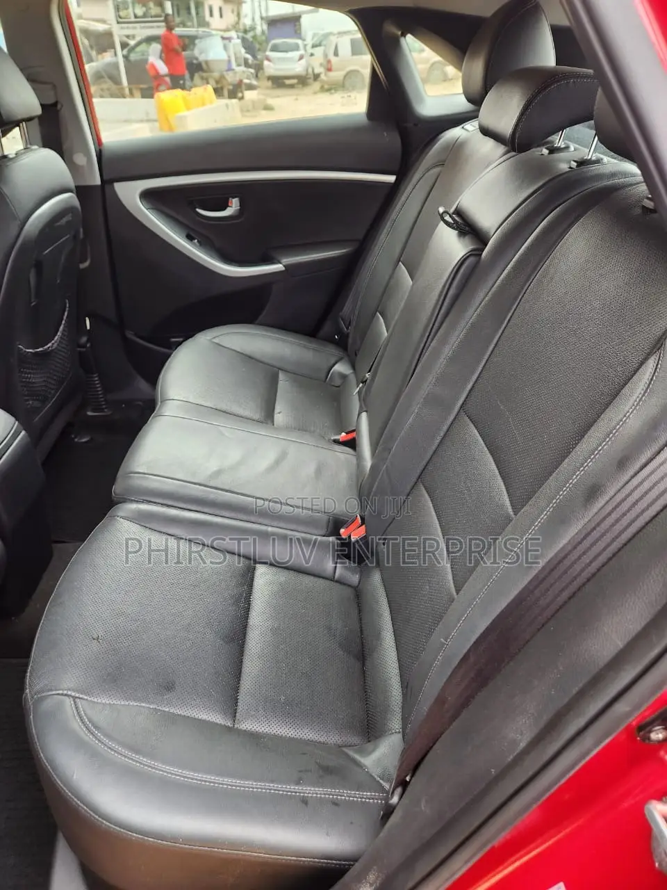 Hyundai Elantra 2016 Red