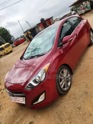 Hyundai Elantra 2016 Red