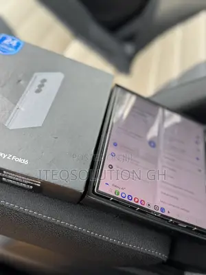 Samsung Galaxy Fold 512 GB Silver