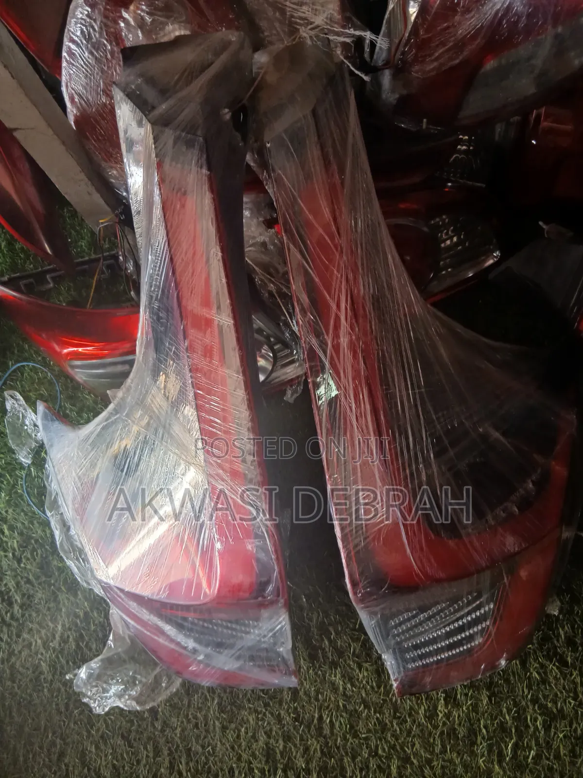 CRV 2024 Tail Light Pair