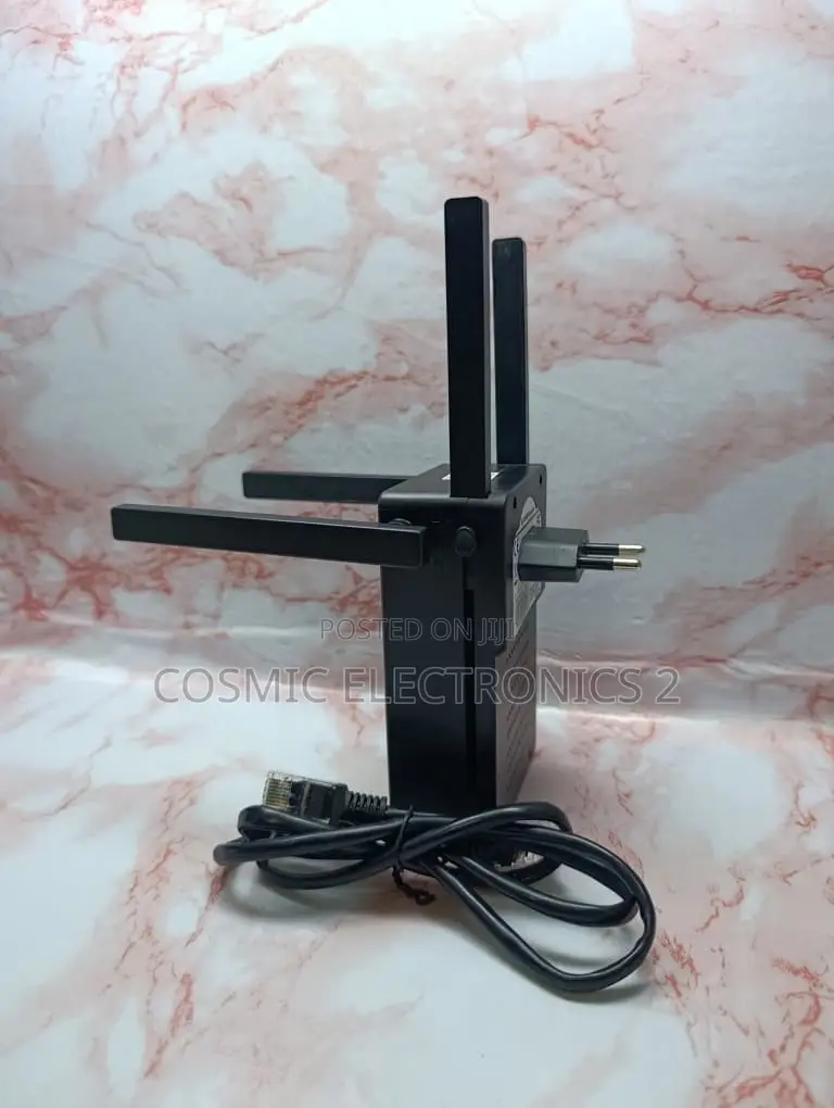 1200Mbps Dual-Band Wi-Fi Range Extender With 4 High-Gain Antennas