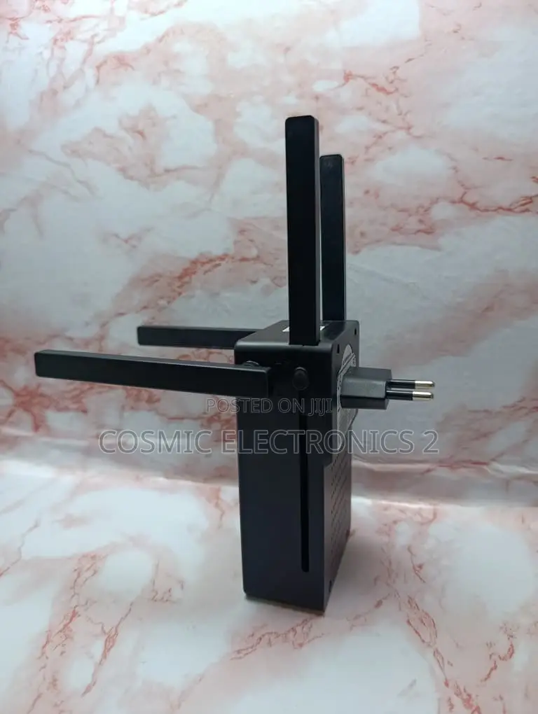 1200Mbps Dual-Band Wi-Fi Range Extender With 4 High-Gain Antennas