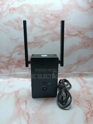 1200Mbps Dual-Band Wi-Fi Range Extender With 4 High-Gain Antennas