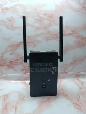 1200Mbps Dual-Band Wi-Fi Range Extender With 4 High-Gain Antennas
