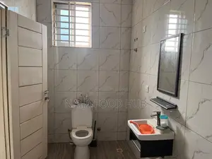 5bdrm Duplex in Community 25 for sale