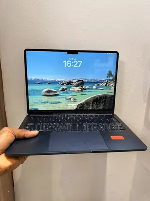 Laptop Apple MacBook Air 2025 M4 16GB Apple M4 SSD 256GB