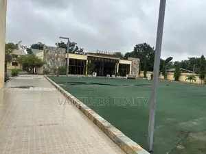 Commercial Property on 9 Titled Plot for Sale